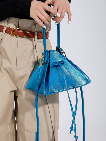 Beautifully Finished Bag in a Timeless Design