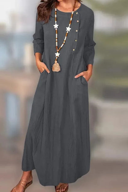 Sophisticated Dress with a Clean Classic Look