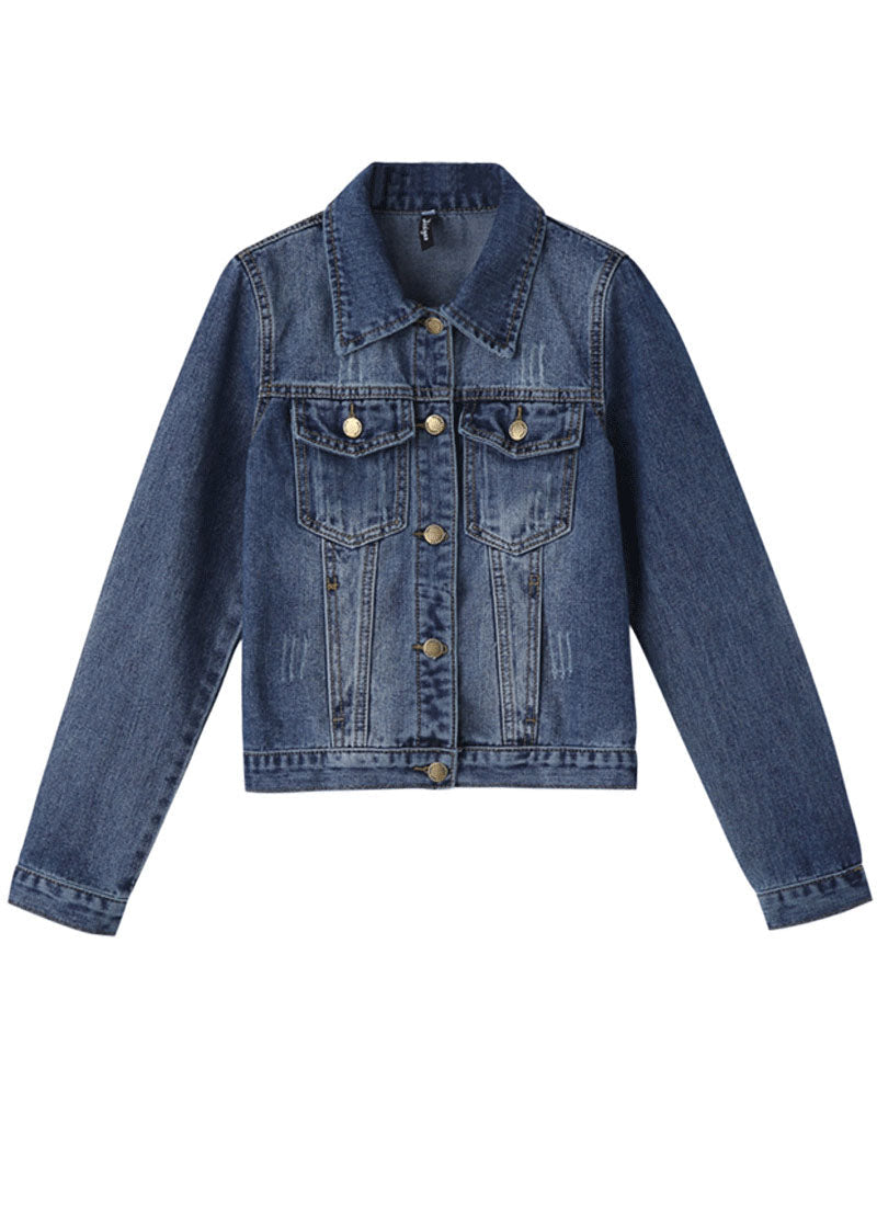 A Vintage Style Coat with Delicate Timeless Details