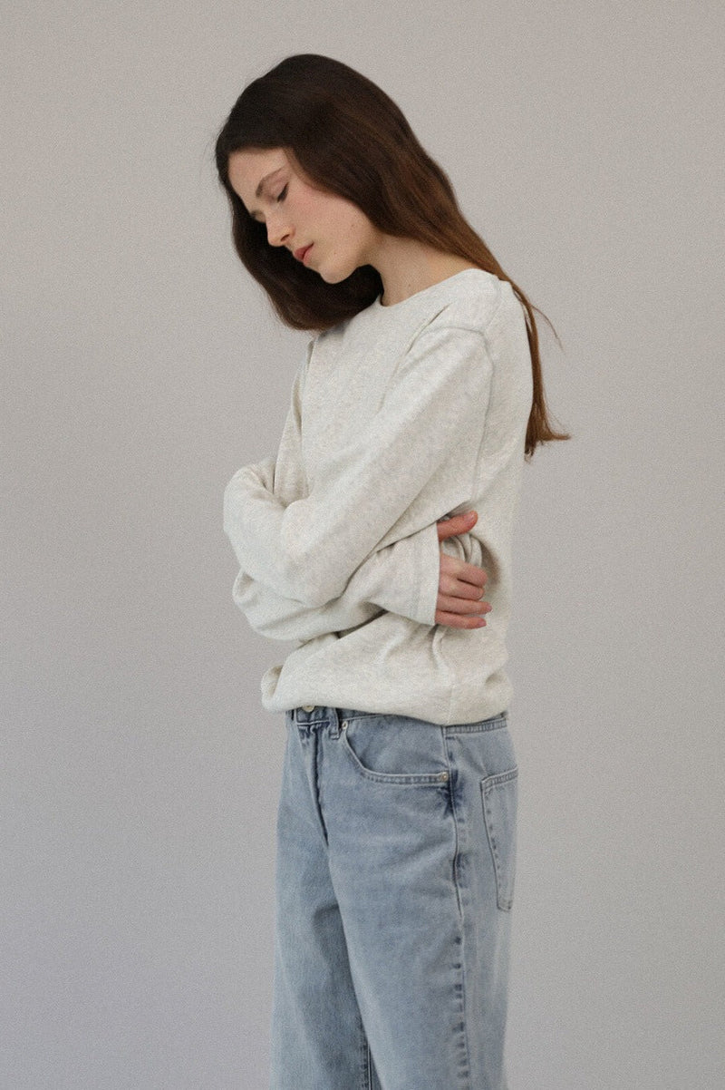 Effortlessly Elegant Top with a Timeless Design