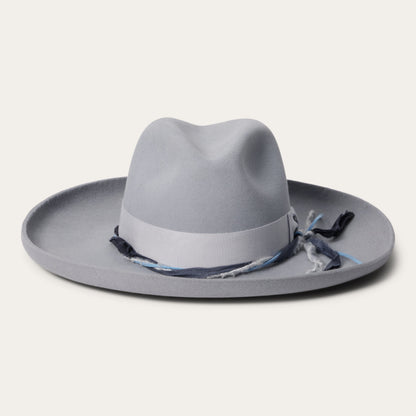 Sophisticated Garment with a Clean Classic Look