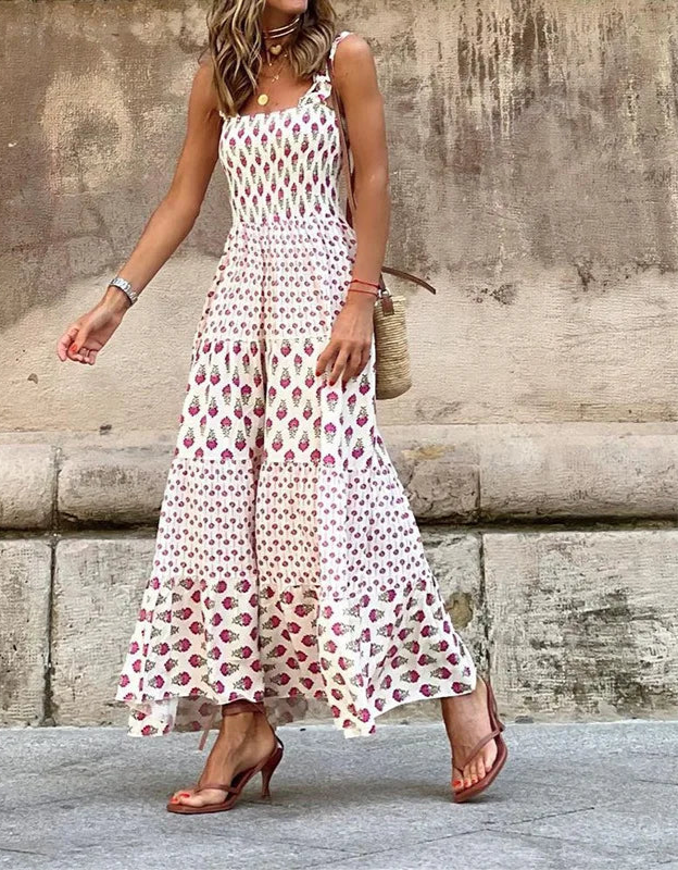 Polished Dress with an Effortless Classic Look