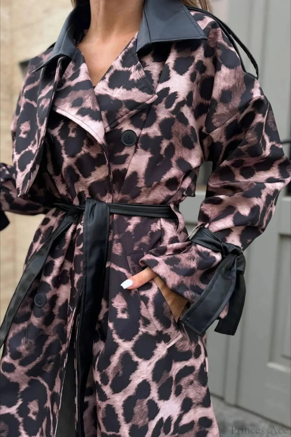A Vintage Style Coat with Delicate Timeless Details