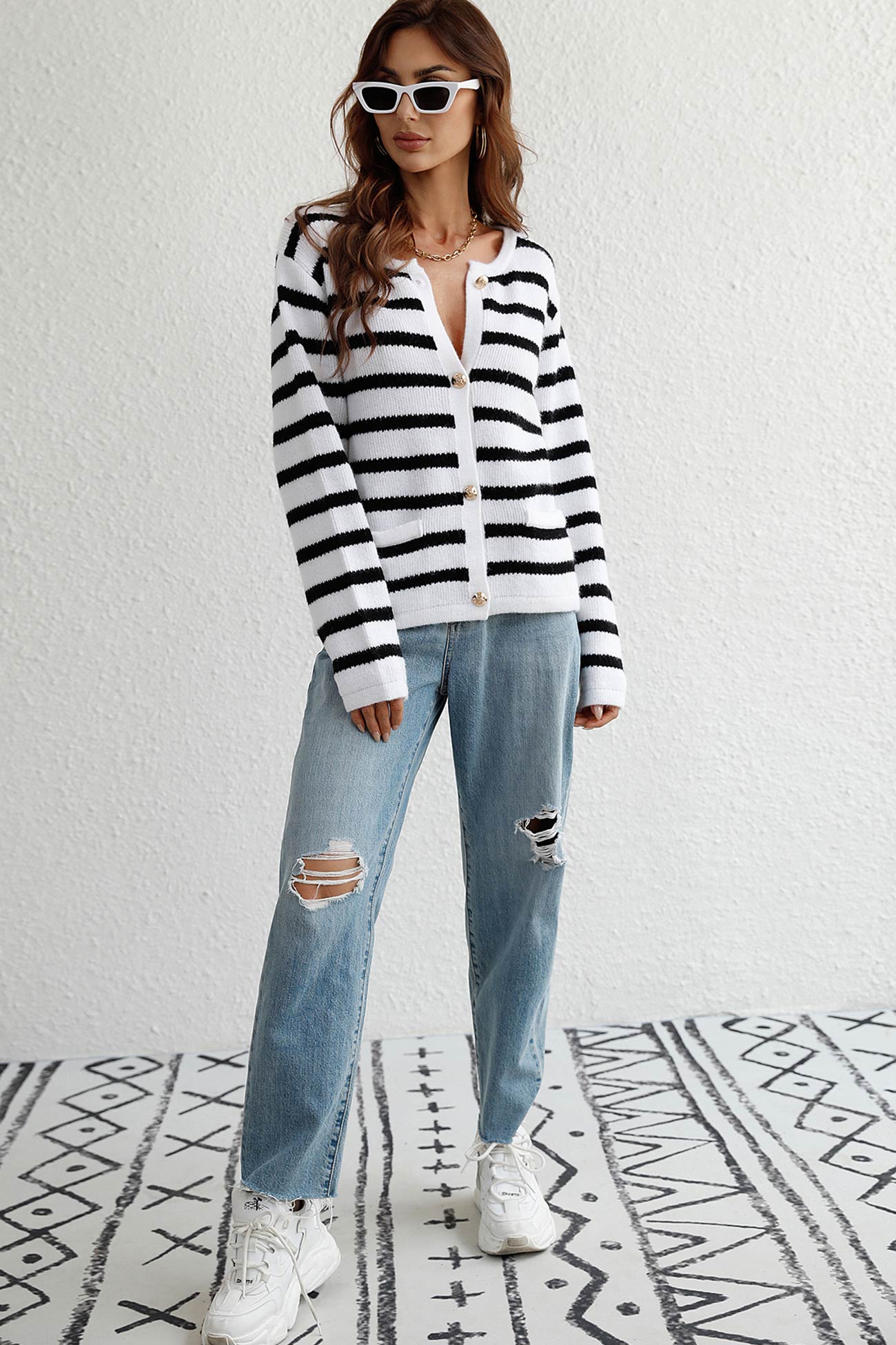 Polished Cardigan with an Effortless Classic Look