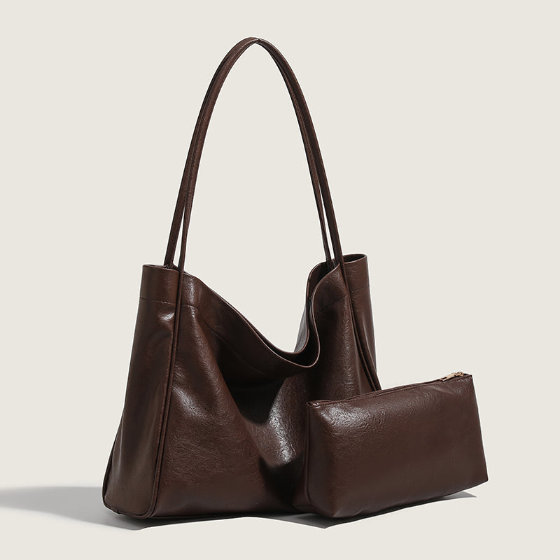 Beautifully Finished Bag in a Timeless Design