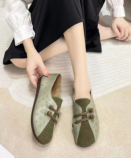Well Tailored Garment with a Graceful Silhouette