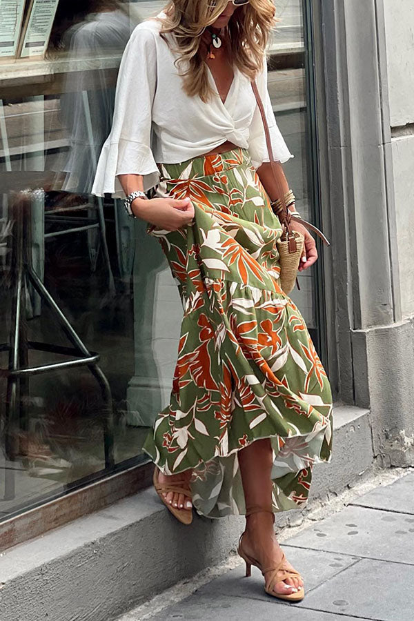 Gracefully Styled Garment for Any Occasion