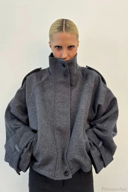 Beautifully Finished Coat in a Timeless Design