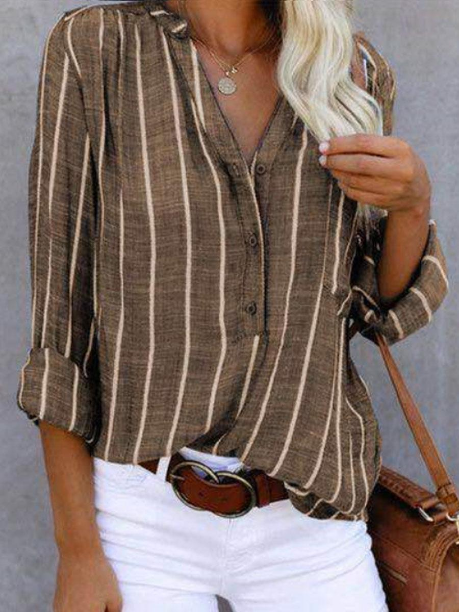 Gracefully Styled Garment for Any Occasion