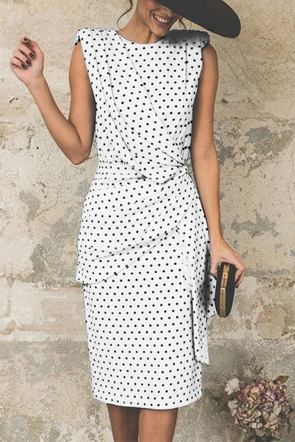Classic Vintage & Enduringly Stylish Dress