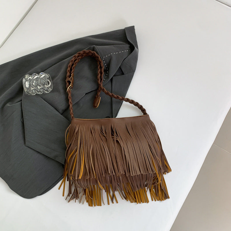 Beautifully Finished Bag in a Timeless Design