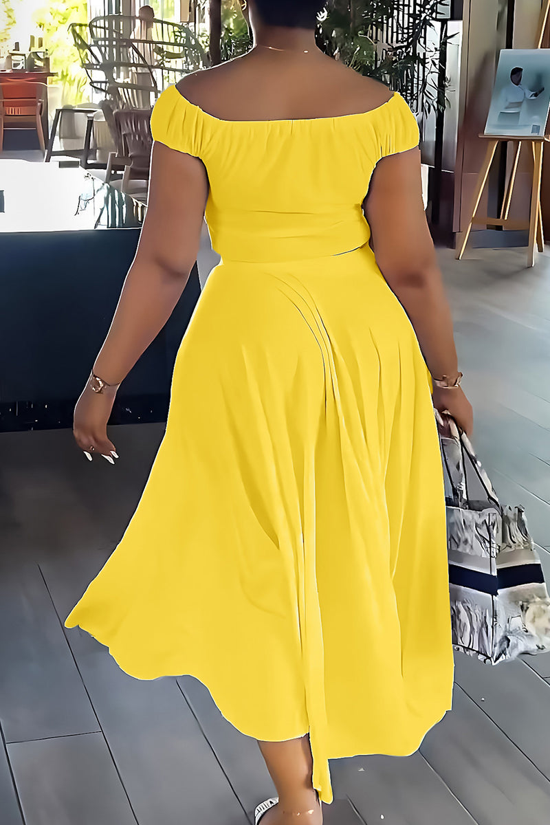 Sophisticated Garment with a Clean Classic Look