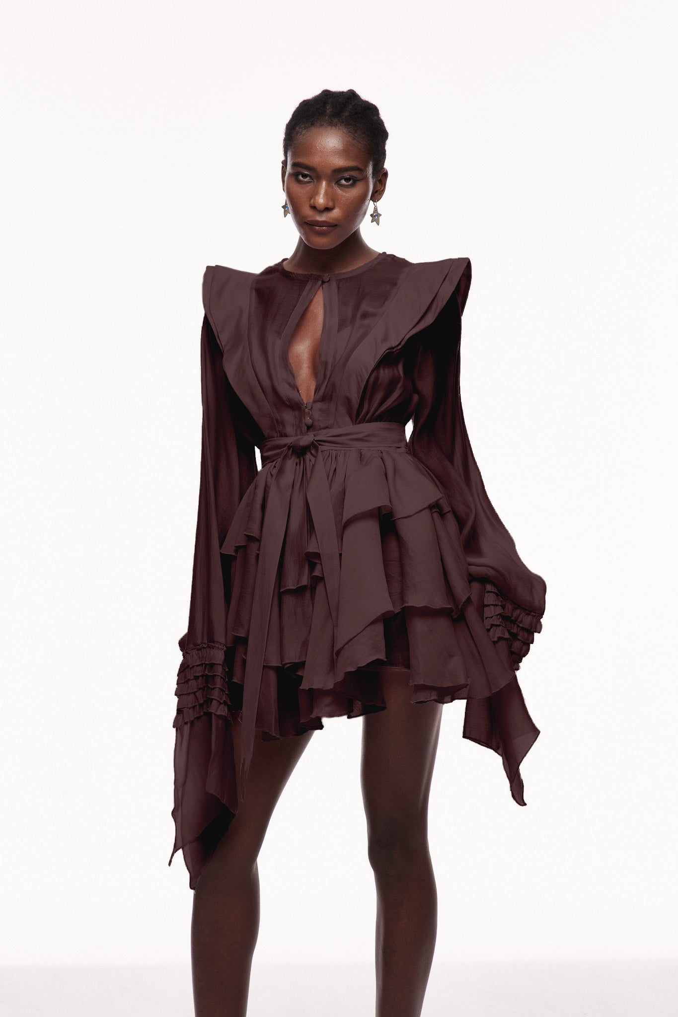 Well Tailored Dress with a Graceful Silhouette
