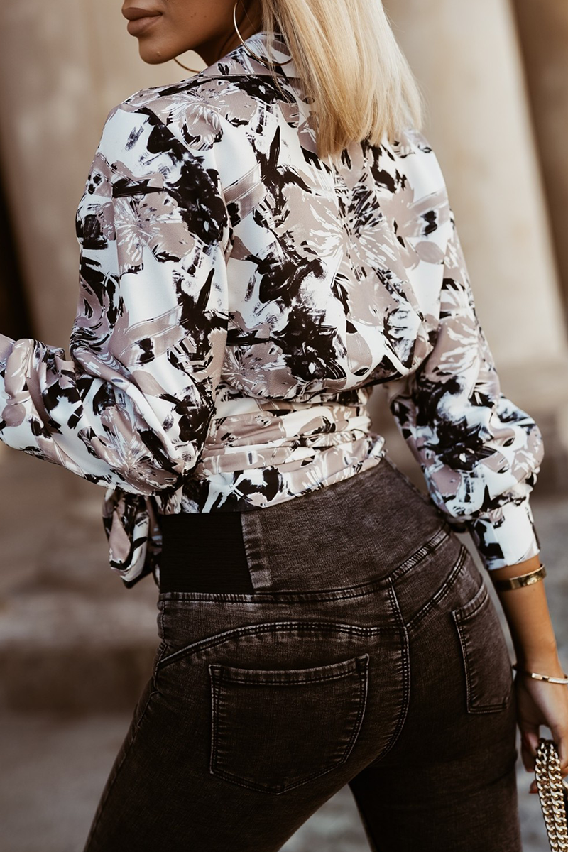 Polished Blouse with an Effortless Classic Look
