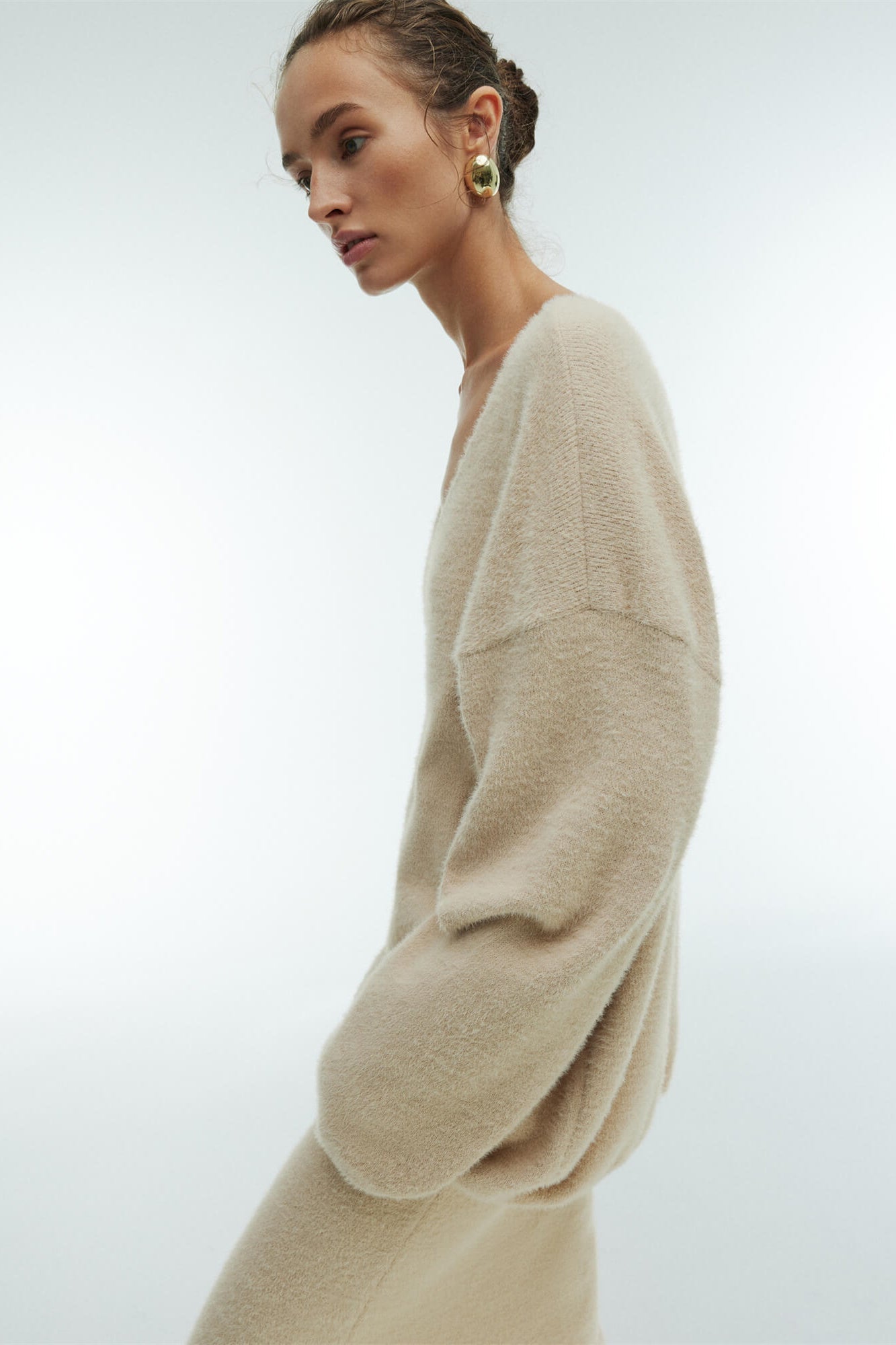 Sophisticated Garment with a Clean Classic Look