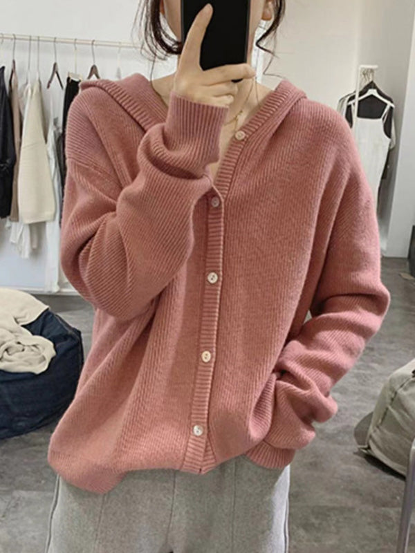 Well Tailored Cardigan with a Graceful Silhouette
