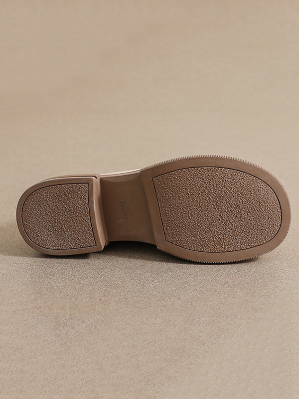 Well Tailored Shoes with a Graceful Silhouette