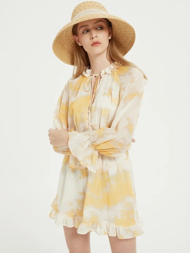 Well Tailored Dress with a Graceful Silhouette