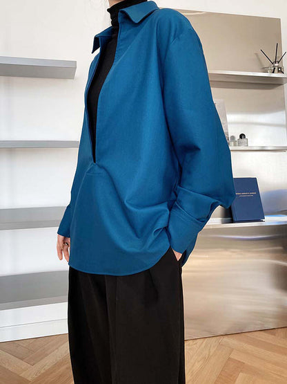 Classic Vintage Blouse with a Flattering Fit