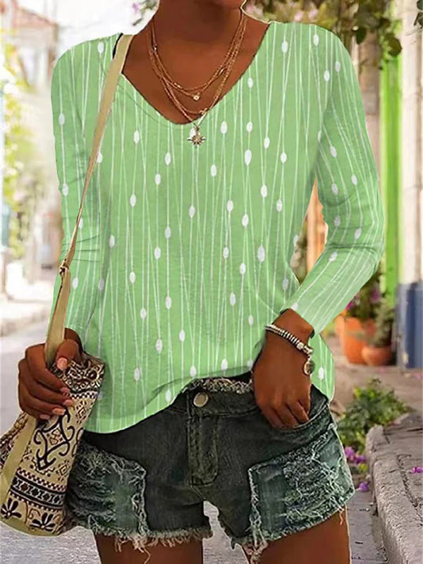 Effortlessly Elegant T-Shirt with a Timeless Design