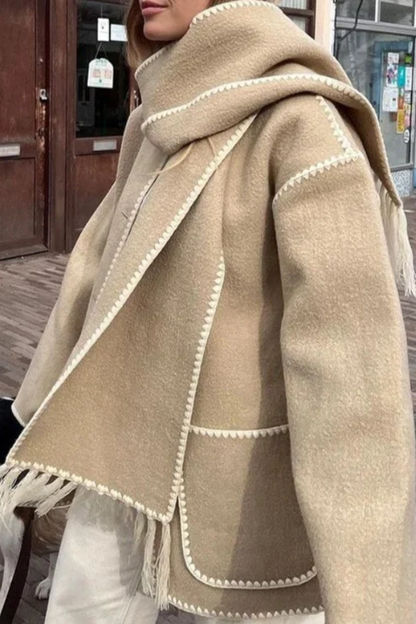 Effortlessly Elegant Coat with a Timeless Design