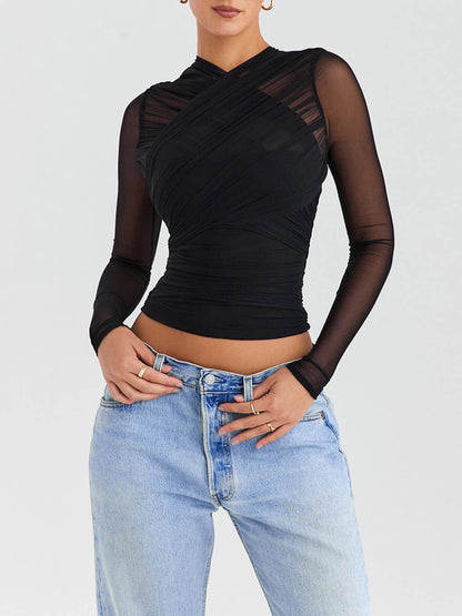 Well Tailored Top with a Graceful Silhouette