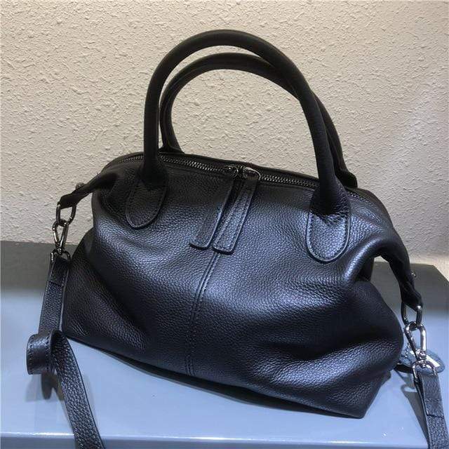 Sophisticated Bag with a Clean Classic Look