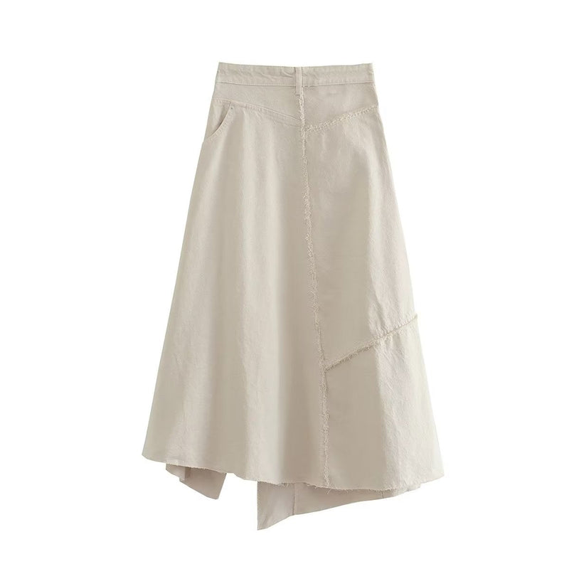 Sophisticated Garment with a Clean Classic Look