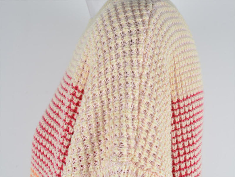 Classic Vintage Sweater with a Flattering Fit