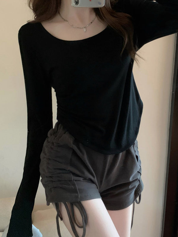 A Vintage Style T-Shirt with Delicate Timeless Details