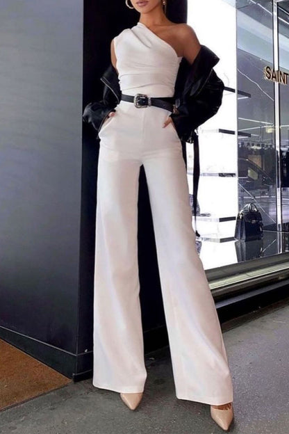 Well Tailored Garment with a Graceful Silhouette