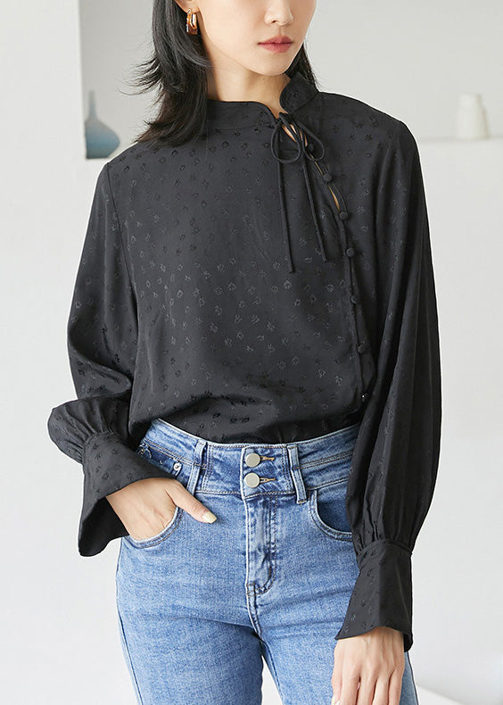 Gracefully Styled Blouse for Any Occasion