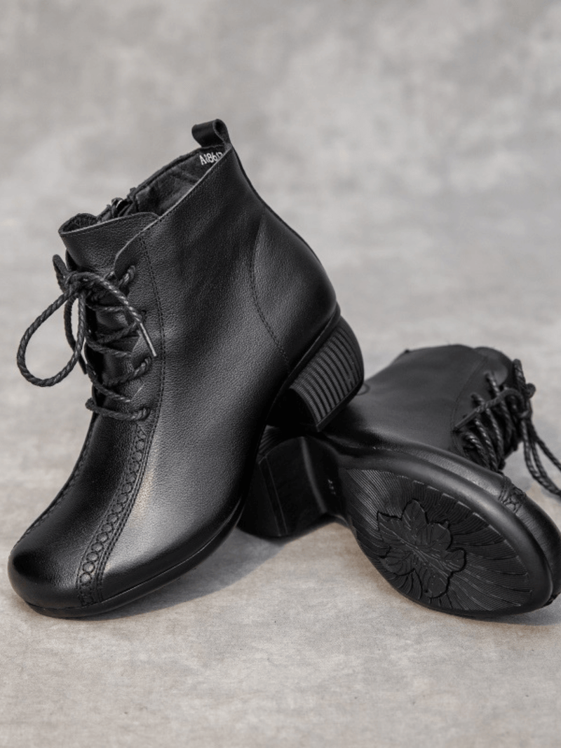 Well Tailored Boots with a Graceful Silhouette