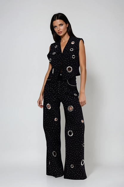 Elegantly Styled Pants for Everyday Wear