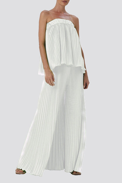 Sophisticated Garment with a Clean Classic Look