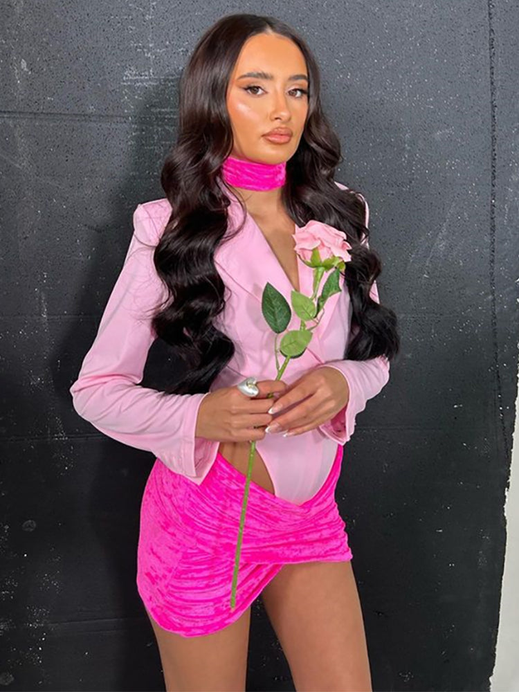 Beautifully Finished Coat in a Timeless Design