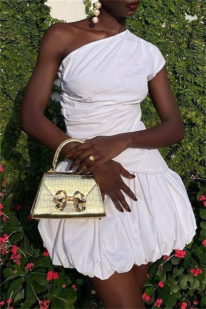 Beautifully Crafted Garment in a Classic Style