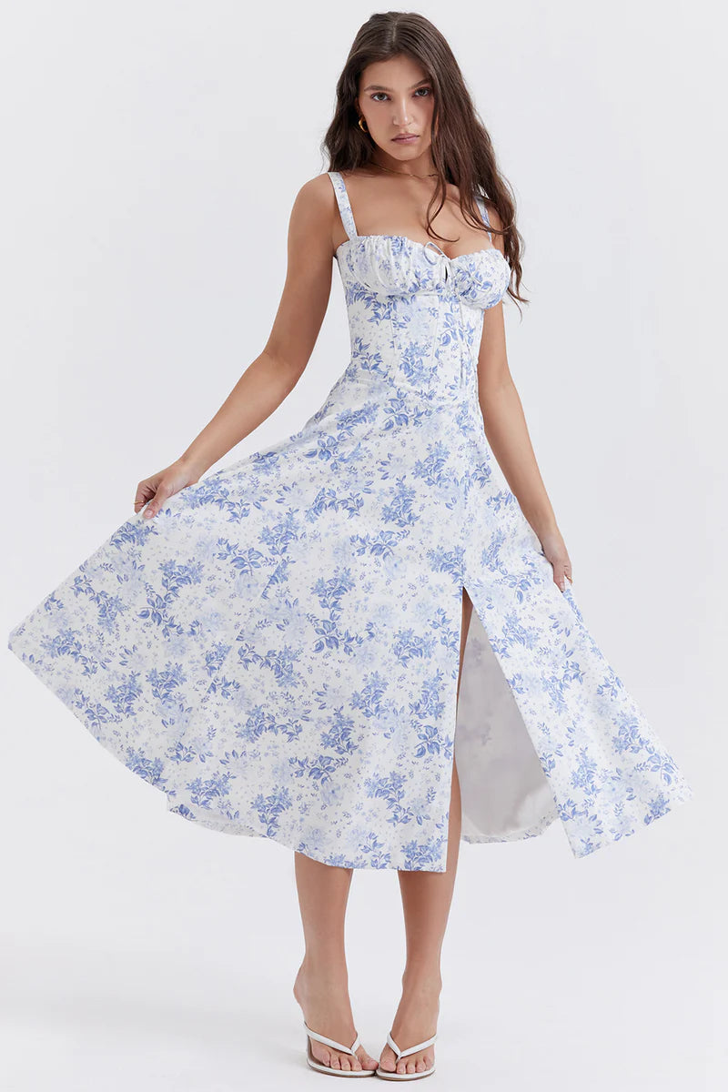 Beautifully Finished Garment in a Timeless Design