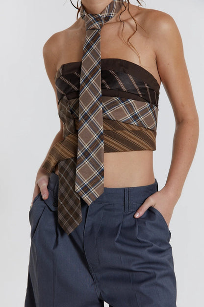 Classic Vintage & Enduringly Stylish Top