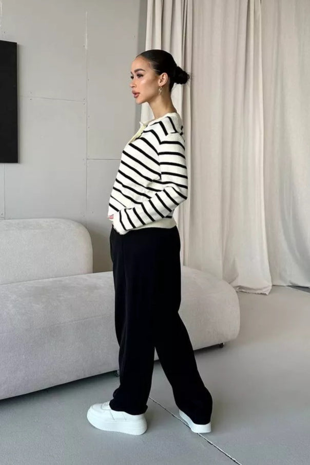 Polished Cardigan with an Effortless Classic Look