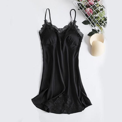 Well Tailored Garment with a Graceful Silhouette