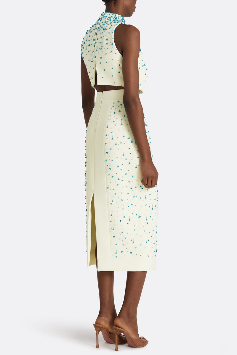 Beautifully Crafted Garment in a Classic Style