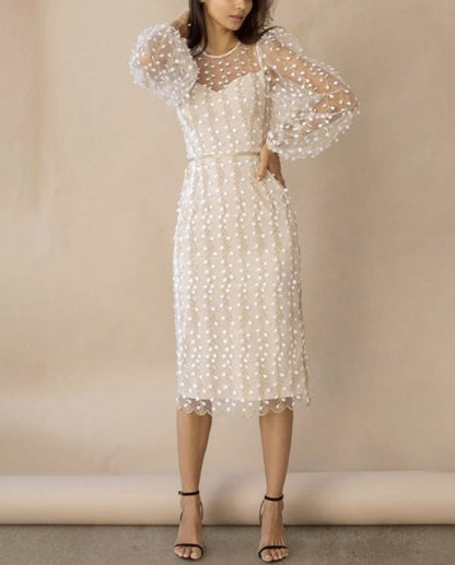 Classic Vintage Dress with a Flattering Fit
