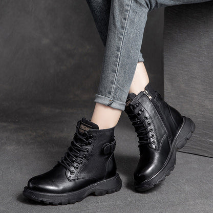 Well Tailored Boots with a Graceful Silhouette