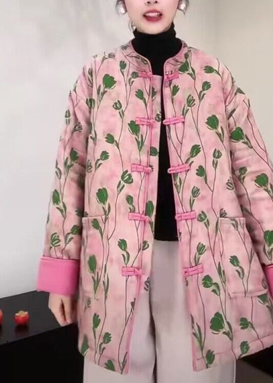 Elegantly Styled Coat for Everyday Wear