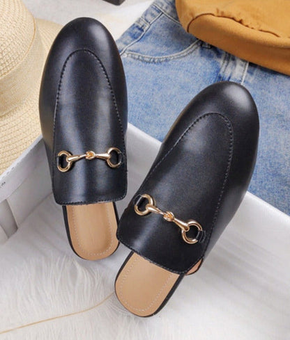 Polished Garment with an Effortless Classic Look