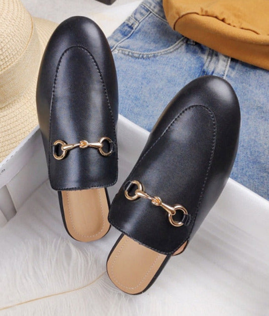 Polished Garment with an Effortless Classic Look