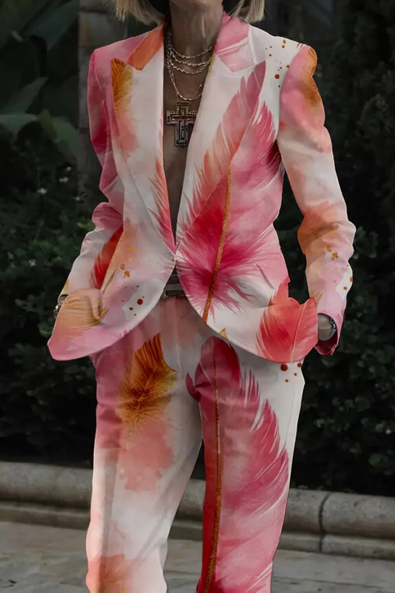 Effortlessly Elegant Garment with a Timeless Design