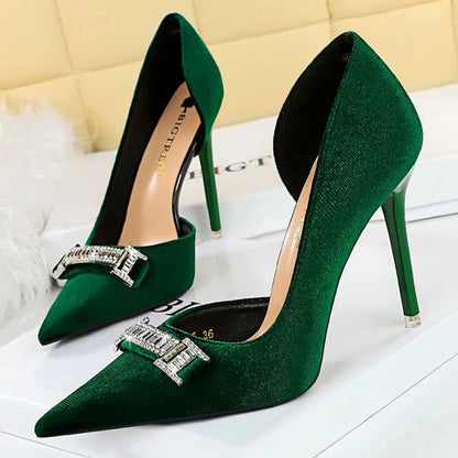 Classic Vintage & Enduringly Stylish Heels