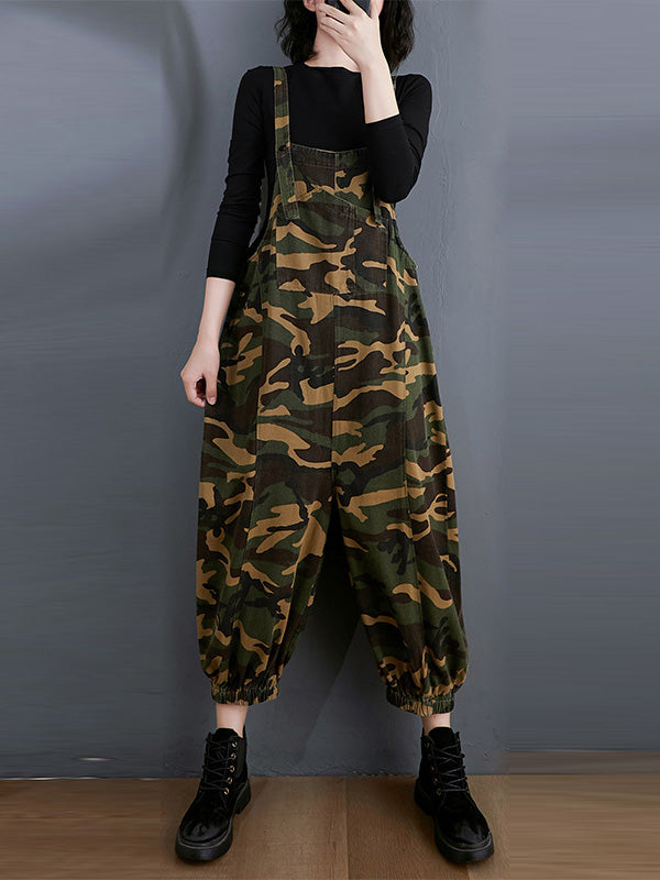 Sophisticated Garment with a Clean Classic Look